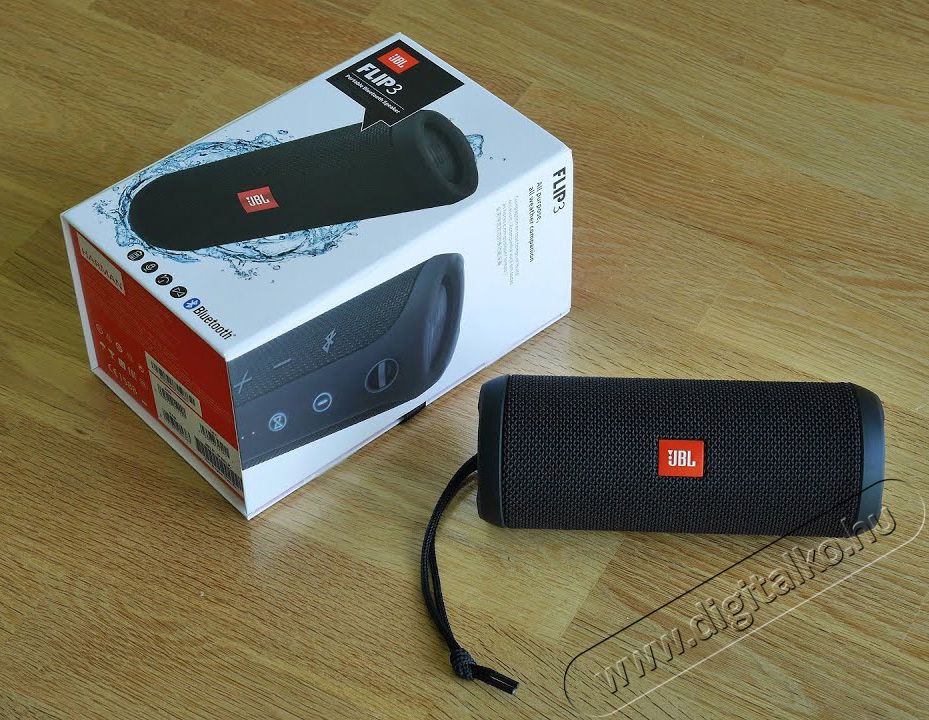 JBL FLIP 3 Black Edition Bluetooth hangszóró - fekete Audio-Video / Hifi / Multimédia - Hordozható, vezeték nélküli / bluetooth hangsugárzó - Hordozható, vezeték nélküli / bluetooth hangsugárzó - 323394