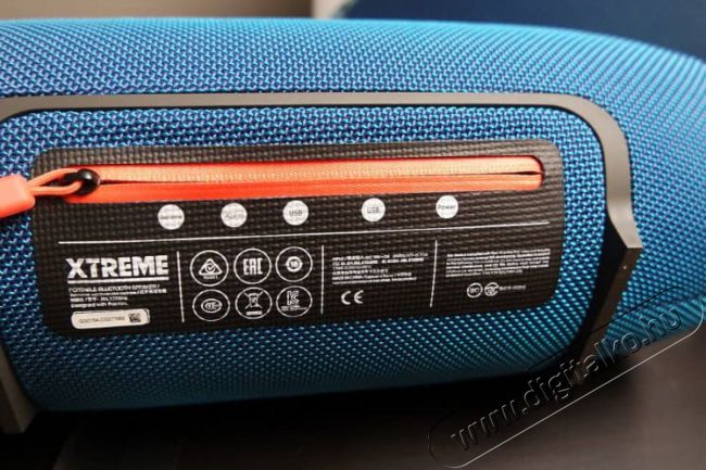 JBL Xtreme Bluetooth hangszóró - kék Audio-Video / Hifi / Multimédia - Hordozható, vezeték nélküli / bluetooth hangsugárzó - Hordozható, vezeték nélküli / bluetooth hangsugárzó - 320594