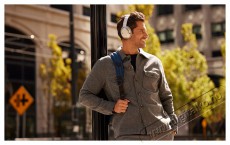 JBL Tour One M2 bluetooth-os, zajszűrős fejhallgató, pezsgő Audio-Video / Hifi / Multimédia - Fül és Fejhallgatók - Fejhallgató mikrofonnal / headset - 502577