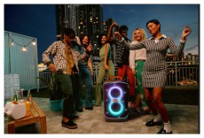 JBL PartyBox 520 Bluetooth hangszóró Audio-Video / Hifi / Multimédia - Hangfal - Hangfalszett - Álló / front hangfal - 506201