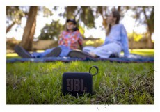 JBL Go 4 BLK fekete hordozható Bluetooth hangszóró Audio-Video / Hifi / Multimédia - Hordozható, vezeték nélküli / bluetooth hangsugárzó - Hordozható, vezeték nélküli / bluetooth hangsugárzó - 507940