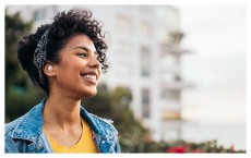 JBL Wave Buds 2 True Wireless Bluetooth akt&iacute;v zajszűrős feh&eacute;r f&uuml;lhallgat&oacute; Audio-Video / Hifi / Multim&eacute;dia - F&uuml;l &eacute;s Fejhallgat&oacute;k - F&uuml;lhallgat&oacute; - 514615