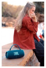 JBL Charge 6 kék Bluetooth hangszóró Audio-Video / Hifi / Multimédia - Hordozható, vezeték nélküli / bluetooth hangsugárzó - Hordozható, vezeték nélküli / bluetooth hangsugárzó - 516282