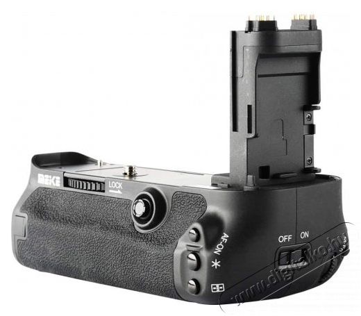 JJC vezetékes kioldó Canon 50D,5D,5DMKIII,7D,1DMKII Fotó-Videó kiegészítők - Távkioldó - Vezetékes távkioldó (gyári) - 377623