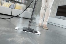 Karcher SC 5 PREMIUM 1.512-520.0 GŐZTISZT&Iacute;T&Oacute; H&aacute;ztart&aacute;s / Otthon / K&uuml;lt&eacute;r - Tiszt&iacute;t&oacute; / mos&oacute; - K&eacute;zi gőztiszt&iacute;t&oacute; / gőzborotva - 327823