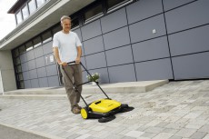 Karcher S 650 kézi seprőgép (1.766-300.0) Háztartás / Otthon / Kültér - Porszívó / takarítógép - Seprőgép - 304565