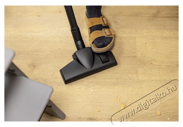 Karcher K&auml;rcher 1.081-230.0 SE 5 *EU szőnyeg &eacute;s k&aacute;rpittiszt&iacute;t&oacute; H&aacute;ztart&aacute;s / Otthon / K&uuml;lt&eacute;r - Porsz&iacute;v&oacute; / takar&iacute;t&oacute;g&eacute;p - Sz&aacute;raz-nedves takar&iacute;t&oacute;g&eacute;p - 500160