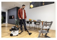 Karcher K&auml;rcher 1.081-230.0 SE 5 *EU szőnyeg &eacute;s k&aacute;rpittiszt&iacute;t&oacute; H&aacute;ztart&aacute;s / Otthon / K&uuml;lt&eacute;r - Porsz&iacute;v&oacute; / takar&iacute;t&oacute;g&eacute;p - Sz&aacute;raz-nedves takar&iacute;t&oacute;g&eacute;p - 500160