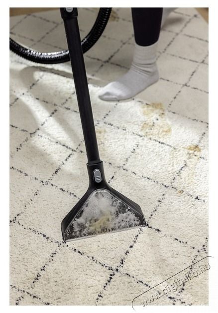 Karcher K&auml;rcher 1.081-230.0 SE 5 *EU szőnyeg &eacute;s k&aacute;rpittiszt&iacute;t&oacute; H&aacute;ztart&aacute;s / Otthon / K&uuml;lt&eacute;r - Porsz&iacute;v&oacute; / takar&iacute;t&oacute;g&eacute;p - Sz&aacute;raz-nedves takar&iacute;t&oacute;g&eacute;p - 500160