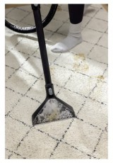 Karcher K&auml;rcher 1.081-230.0 SE 5 *EU szőnyeg &eacute;s k&aacute;rpittiszt&iacute;t&oacute; H&aacute;ztart&aacute;s / Otthon / K&uuml;lt&eacute;r - Porsz&iacute;v&oacute; / takar&iacute;t&oacute;g&eacute;p - Sz&aacute;raz-nedves takar&iacute;t&oacute;g&eacute;p - 500160