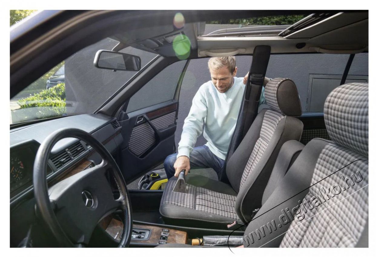 Karcher SE 3-18 Compact battery set H&aacute;ztart&aacute;s / Otthon / K&uuml;lt&eacute;r - Porsz&iacute;v&oacute; / takar&iacute;t&oacute;g&eacute;p - Sz&aacute;raz-nedves takar&iacute;t&oacute;g&eacute;p - 515565