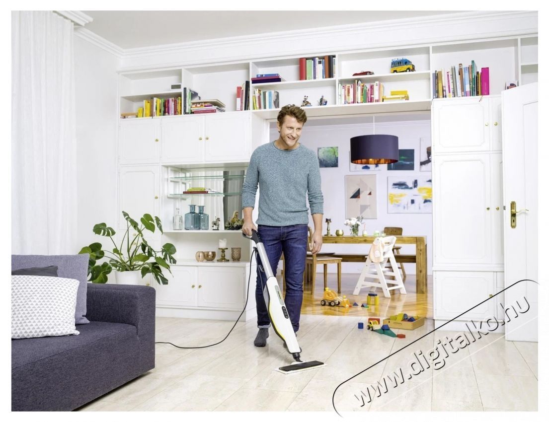 Karcher SC 3 UPRIGHT 1.513-530.0 GŐZTISZT&Iacute;T&Oacute; H&aacute;ztart&aacute;s / Otthon / K&uuml;lt&eacute;r - Tiszt&iacute;t&oacute; / mos&oacute; - K&eacute;zi gőztiszt&iacute;t&oacute; / gőzborotva - 511617