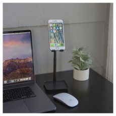 KIKKERLAND US216-BK fekete asztali telefontartó állvány Mobil / Kommunikáció / Smart - Mobiltelefon kiegészítő / tok - Tartó / rögzítő / állvány - 414944