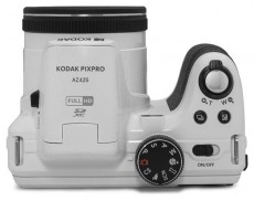 Kodak Pixpro AZ425 digit&aacute;lis feh&eacute;r f&eacute;nyk&eacute;pezőg&eacute;p (&Uacute;jracsomagolt) F&eacute;nyk&eacute;pezőg&eacute;p / kamera - Kompakt f&eacute;nyk&eacute;pezőg&eacute;p - Norm&aacute;l tud&aacute;s&uacute; kompakt - 506260