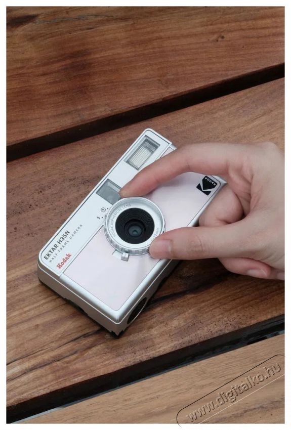 Kodak EKTAR H35N Camera Glazed Pink F&eacute;nyk&eacute;pezőg&eacute;p / kamera - Kompakt f&eacute;nyk&eacute;pezőg&eacute;p - Anal&oacute;g f&eacute;nyk&eacute;pezőg&eacute;p - 520110