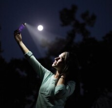 Ksix Selfie Flash vaku okostelefonokhoz Fotó-Videó kiegészítők - Vaku kiegészítő - Egyéb vaku kiegészítő - 318078