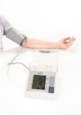 Laica BM2605W VÉRNYOMÁSMÉRŐ FELKAROS Szépségápolás / Egészség - Vérnyomásmérő - Csukló vérnyomásmérő - 374135