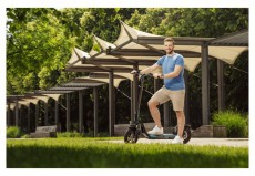 LAMAX eLander SA50 500W/15Ah elektromos roller Háztartás / Otthon / Kültér - Játék / Sport - Roller / segway / gördeszka - 499938