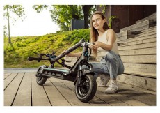 LAMAX eRacer SC50 1000W/14,5 Ah elektromos roller Háztartás / Otthon / Kültér - Játék / Sport - Roller / segway / gördeszka - 499939