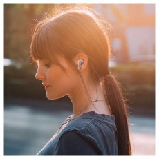 LAMAX Clips1 Play True Wireless Bluetooth fehér fülhallgató Audio-Video / Hifi / Multimédia - Fül és Fejhallgatók - Fülhallgató - 500473