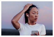 LAMAX Clips1 Plus True Wireless Bluetooth fehér fülhallgató Audio-Video / Hifi / Multimédia - Fül és Fejhallgatók - Fülhallgató - 500472