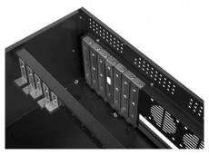 LANBERG SC01-4504-08B 19 táp nélküli rack szerver ház Iroda és számítástechnika - Egyéb számítástechnikai termék - 456371