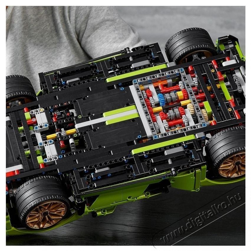 LEGO Technic - Lamborghini Si&aacute;n FKP 37 (42115) H&aacute;ztart&aacute;s / Otthon / K&uuml;lt&eacute;r - J&aacute;t&eacute;k / Sport - Kreat&iacute;v / k&eacute;szs&eacute;gfejlesztő j&aacute;t&eacute;k - 531283
