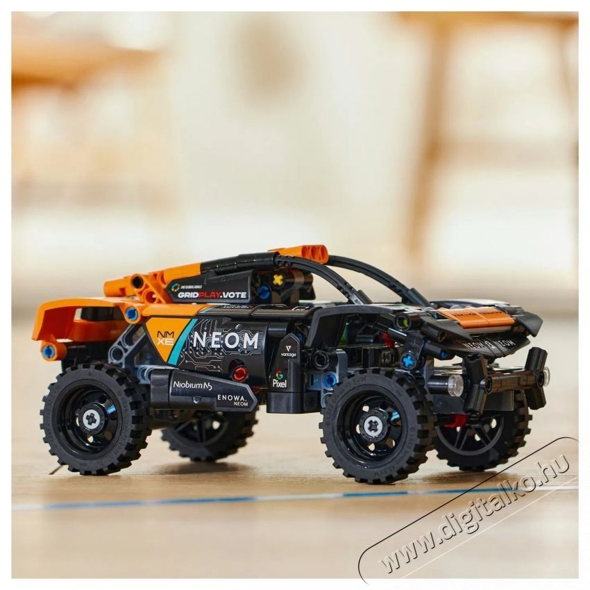 LEGO Technic - NEOM McLaren Extreme E Race Car (42166) H&aacute;ztart&aacute;s / Otthon / K&uuml;lt&eacute;r - J&aacute;t&eacute;k / Sport - Kreat&iacute;v / k&eacute;szs&eacute;gfejlesztő j&aacute;t&eacute;k - 531286