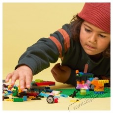 LEGO Classic - Z&ouml;ld alaplap (11023) H&aacute;ztart&aacute;s / Otthon / K&uuml;lt&eacute;r - J&aacute;t&eacute;k / Sport - Kreat&iacute;v / k&eacute;szs&eacute;gfejlesztő j&aacute;t&eacute;k - 531454