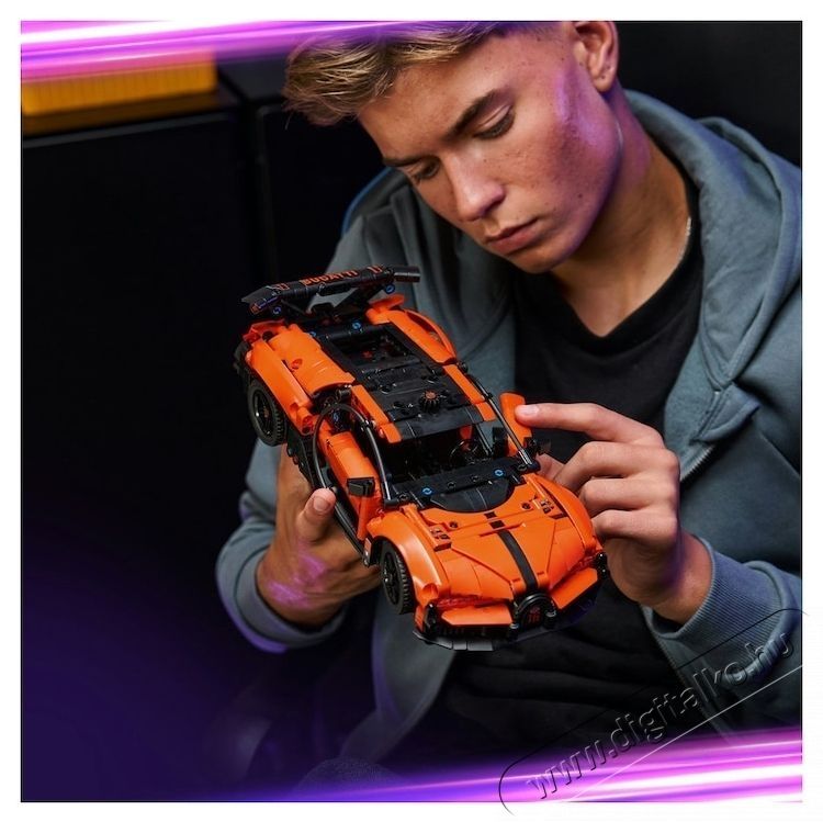 LEGO Technic - Bugatti Chiron Pur Sport hiperaut&oacute; (42222) H&aacute;ztart&aacute;s / Otthon / K&uuml;lt&eacute;r - J&aacute;t&eacute;k / Sport - Kreat&iacute;v / k&eacute;szs&eacute;gfejlesztő j&aacute;t&eacute;k - 538304