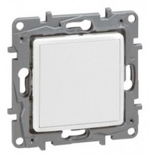 Legrand 665195 Niloé Mosaic Adapter Háztartás / Otthon / Kültér - Világítás / elektromosság - Hálózati elosztó / hosszabbító / adapter - 391780