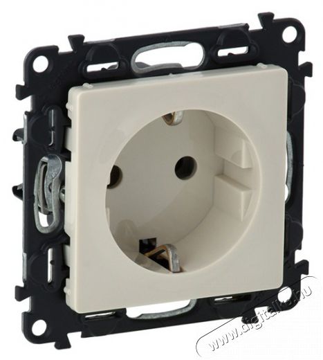 Legrand 753225 Valena Life elefántcsont 2P+F csatlakozóaljzat Háztartás / Otthon / Kültér - Világítás / elektromosság - Hálózati elosztó / hosszabbító / adapter - 392338