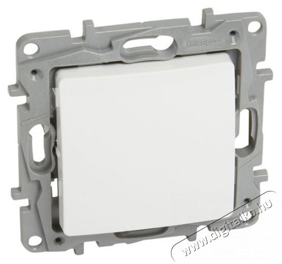 Legrand 764504 Niloé fehér Keresztkapcsoló Háztartás / Otthon / Kültér - Világítás / elektromosság - Hálózati elosztó / hosszabbító / adapter - 392151