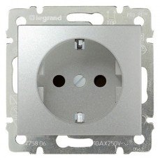 Legrand 770120 Valena aluminium 2P+F csatlakozóaljzat Háztartás / Otthon / Kültér - Világítás / elektromosság - Hálózati elosztó / hosszabbító / adapter - 392155