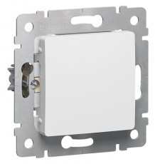 Legrand 773646 Cariva fehér vakfedél Háztartás / Otthon / Kültér - Világítás / elektromosság - Hálózati elosztó / hosszabbító / adapter - 392095