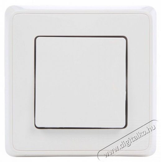 Legrand 773811 Cariva fehér egypólusú nyomókapcsoló Háztartás / Otthon / Kültér - Világítás / elektromosság - Hálózati elosztó / hosszabbító / adapter - 392104