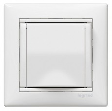 Legrand 774422 Valena fehér 2P+F földelt csatlakozóaljzat csapófedéllel Háztartás / Otthon / Kültér - Világítás / elektromosság - Hálózati elosztó / hosszabbító / adapter - 392189