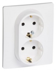 Legrand 764534 Niloé fehér 2x2P+F csatlakozóaljzat Háztartás / Otthon / Kültér - Világítás / elektromosság - Hálózati elosztó / hosszabbító / adapter - 398336