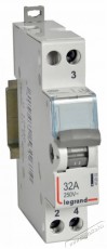Legrand 412902 CX3 1P 32A középállással moduláris váltókapcsoló Háztartás / Otthon / Kültér - Világítás / elektromosság - Hálózati elosztó / hosszabbító / adapter - 392475