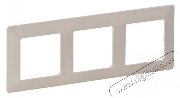 Legrand 754043 Valena Life elefántcsont 3-as keret Háztartás / Otthon / Kültér - Világítás / elektromosság - Hálózati elosztó / hosszabbító / adapter - 391905