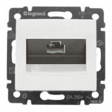 Legrand 774242 Valena Life 1xRJ45 Cat6 U/UTP Iroda és számítástechnika - Hálózat - Hálózati kiegészítő - 439067