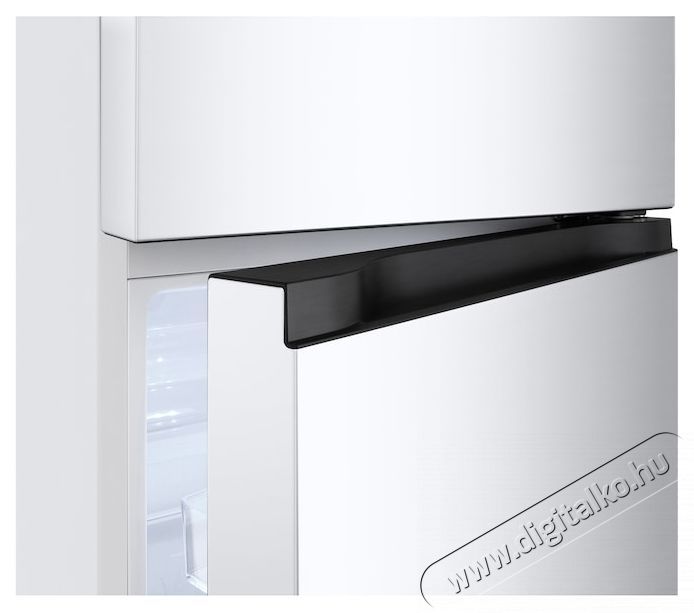 LG GTBV20SWZJD k&eacute;tajt&oacute;s hűtőszekr&eacute;ny, No Frost, 266 l, H: 168 cm, E energiaoszt&aacute;ly, Feh&eacute;r Konyhai term&eacute;kek - Hűtő, fagyaszt&oacute; (szabadon&aacute;ll&oacute;) - Fel&uuml;lfagyaszt&oacute;s kombin&aacute;lt hűtő - 535406