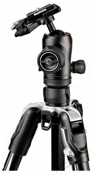 Manfrotto MKBFRTA4RD-BH Befree advanced utazó állvány gömbfejjel - piros Fotó-Videó kiegészítők - Állvány - Tripod állvány - 334724