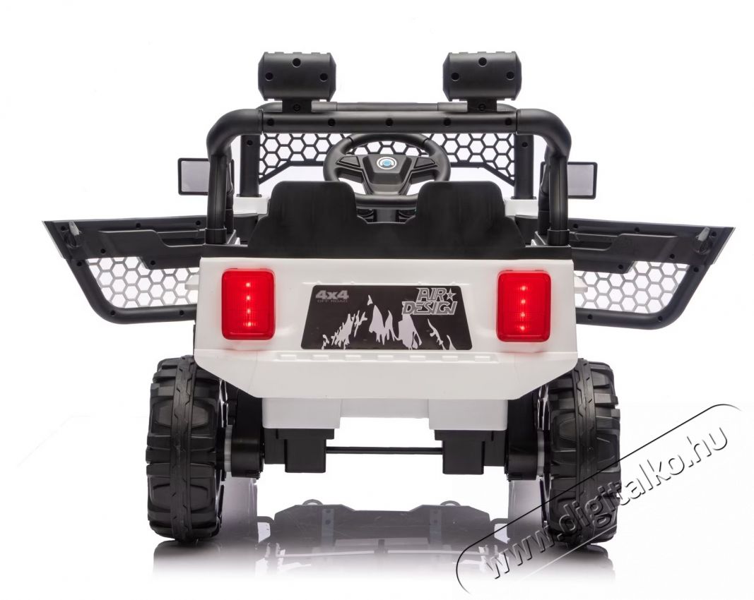 Mappy Go 4x4 elektromos gyerekaut&oacute;, t&aacute;vir&aacute;ny&iacute;t&oacute;val, 105 x 65 x 58 cm, Feh&eacute;r H&aacute;ztart&aacute;s / Otthon / K&uuml;lt&eacute;r - J&aacute;t&eacute;k / Sport - Elektromos be&uuml;lős j&aacute;rmű - 540680