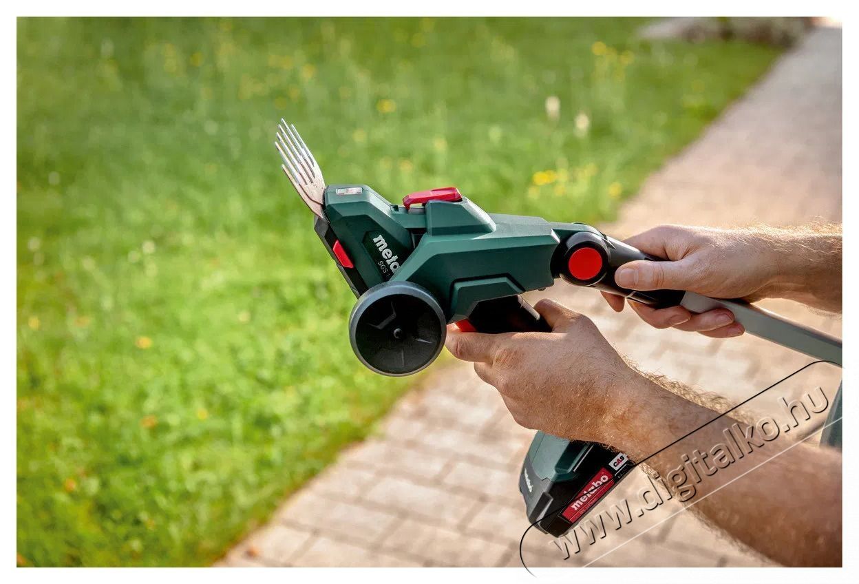Metabo SGS 18 LTX Q Akkus bokor- &eacute;s fűny&iacute;r&oacute; oll&oacute; (akku n&eacute;lk&uuml;l) H&aacute;ztart&aacute;s / Otthon / K&uuml;lt&eacute;r - K&uuml;lt&eacute;r / kerti term&eacute;k / grill - S&ouml;v&eacute;ny / k&eacute;zi fű &eacute;s lomb v&aacute;g&oacute; - 521652