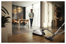 Miele Complete C2 Power Line Háztartás / Otthon / Kültér - Porszívó / takarítógép - Porzsákos porszívó - 503595