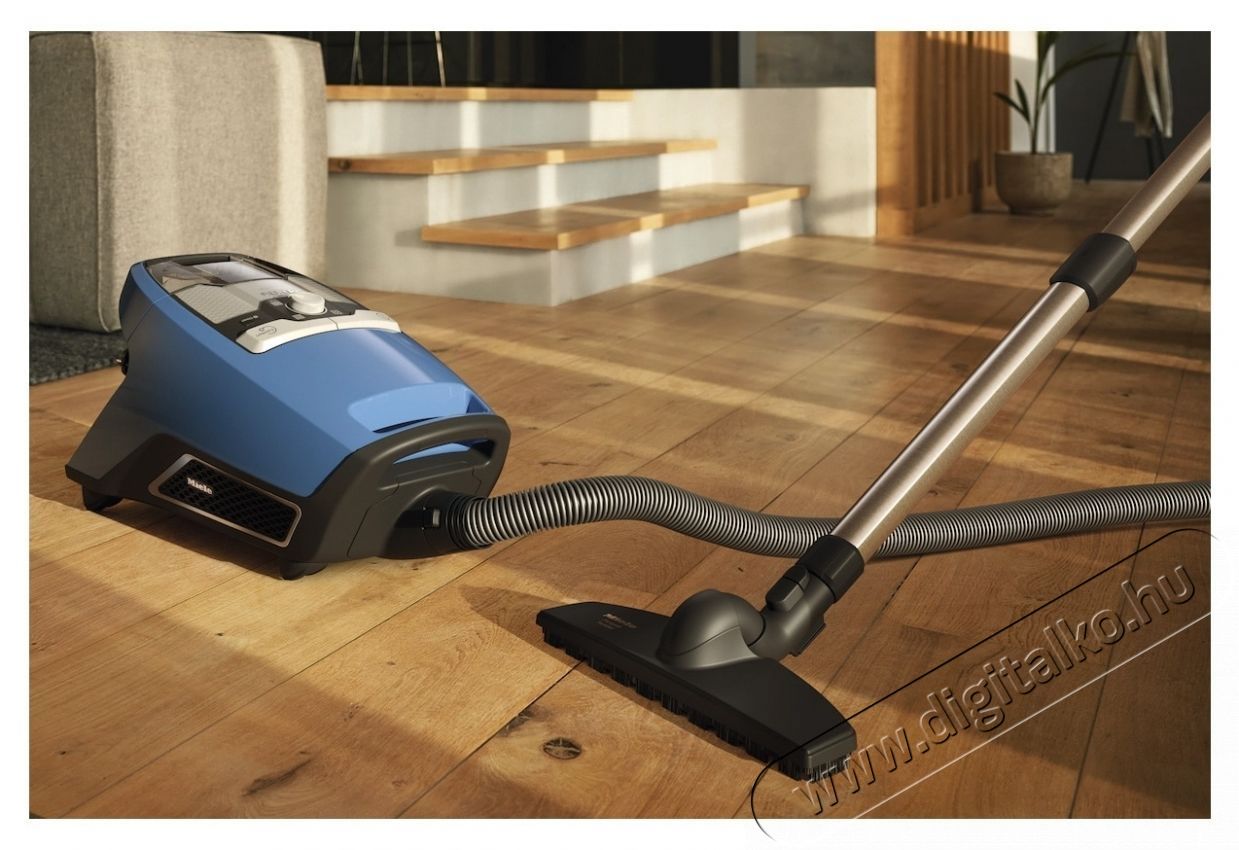 Miele Blizzard CX1 Parquet - SKCF5 Porsz&iacute;v&oacute;, 890 W, 4 fokozat, teleszk&oacute;pos sz&iacute;v&oacute;cső, k&eacute;k H&aacute;ztart&aacute;s / Otthon / K&uuml;lt&eacute;r - Porsz&iacute;v&oacute; / takar&iacute;t&oacute;g&eacute;p - Porzs&aacute;k n&eacute;lk&uuml;li porsz&iacute;v&oacute; - 537130