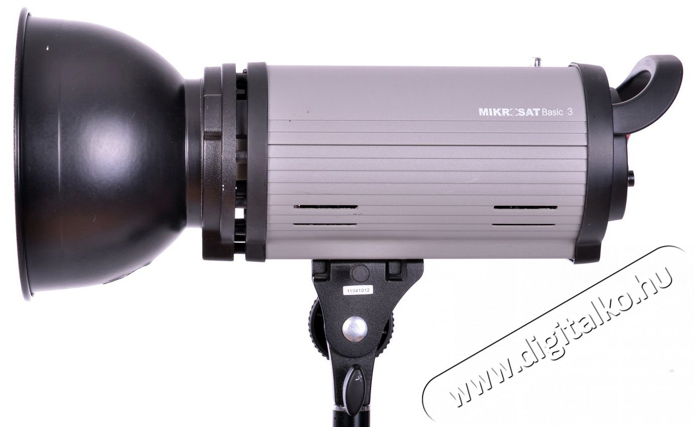 Mikrosat Basic Single ernyő Kit (1*320Ws) (választható ernyővel) Fotó-Videó kiegészítők - Vaku - Stúdió vaku - 275511