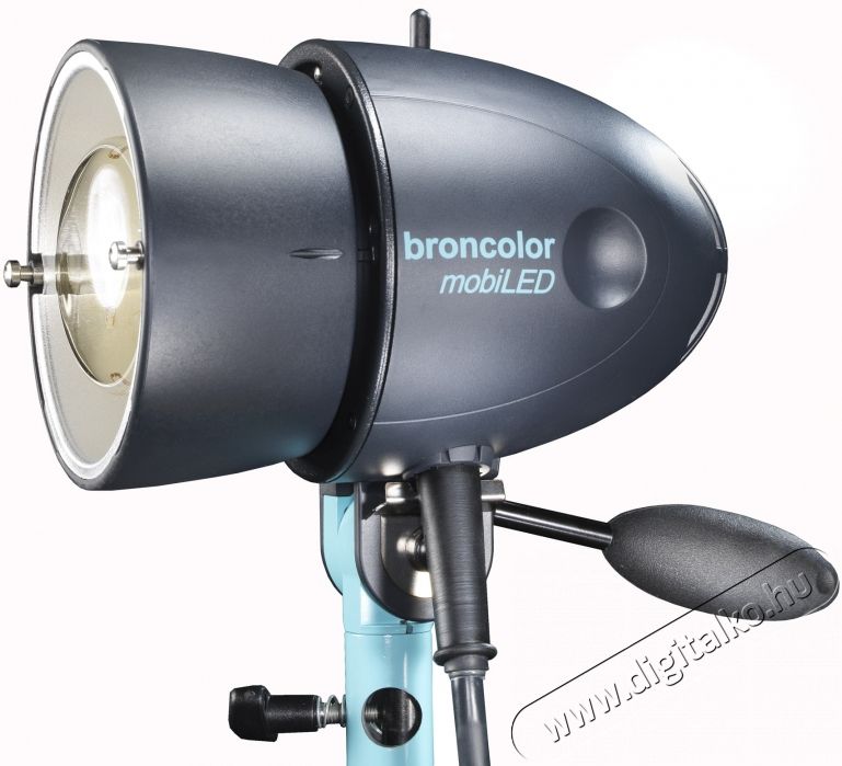 Broncolor MobiLED vakufej reflektorral Fotó-Videó kiegészítők - Vaku - Stúdió vaku - 290358