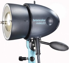 Broncolor MobiLED vakufej reflektorral Fotó-Videó kiegészítők - Vaku - Stúdió vaku - 290358